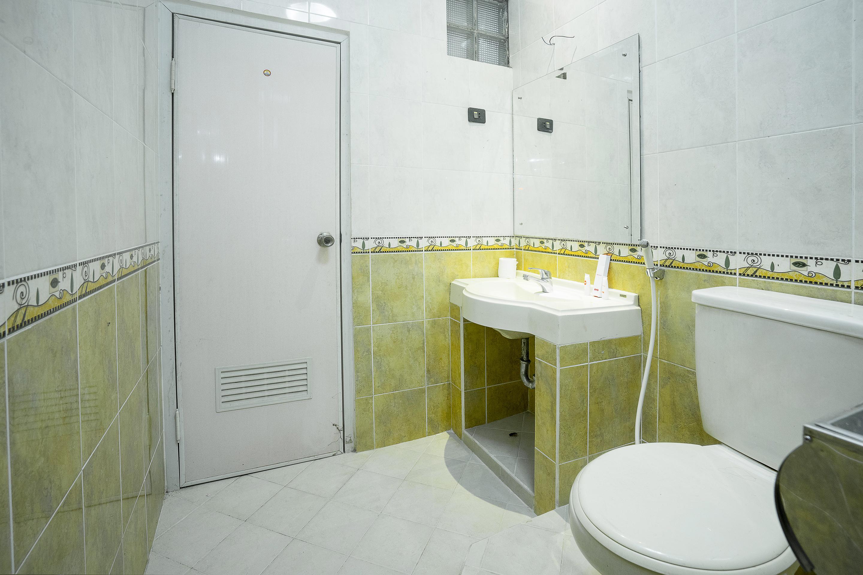 Urbanview Hotel Gading Kencana Samarinda By Reddoorz Esterno foto